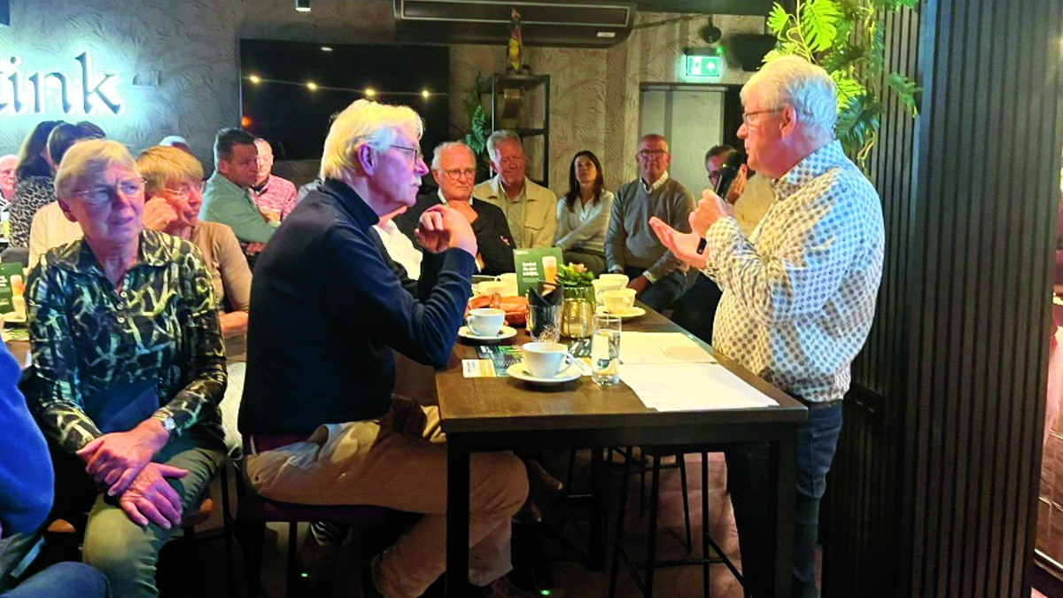 Afscheid van bestuurslid Anton Schrijver-etc def-versie-1.jpg