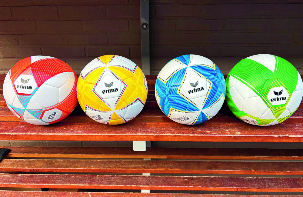01 Erima voetballen