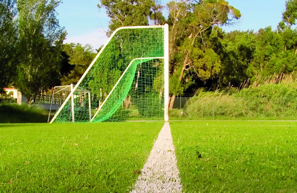 voetbalveld met goal