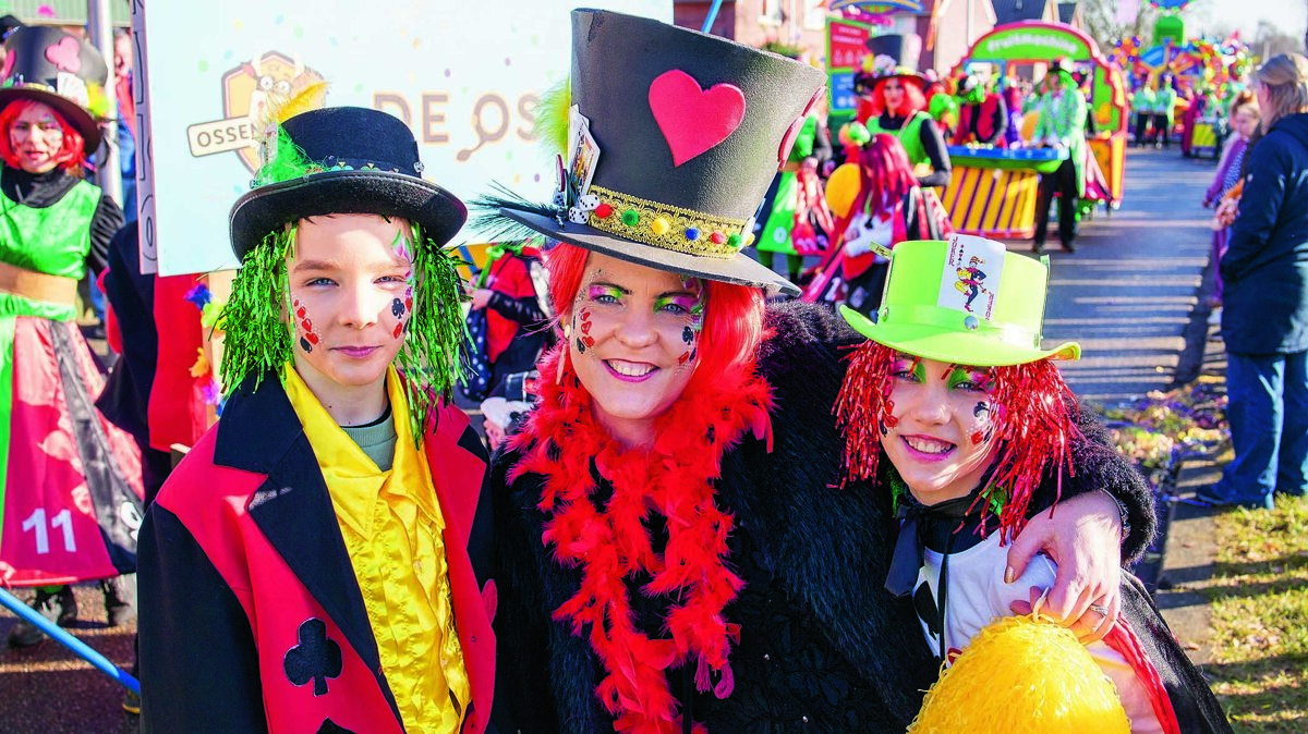 Optocht Langeveen-7.jpg