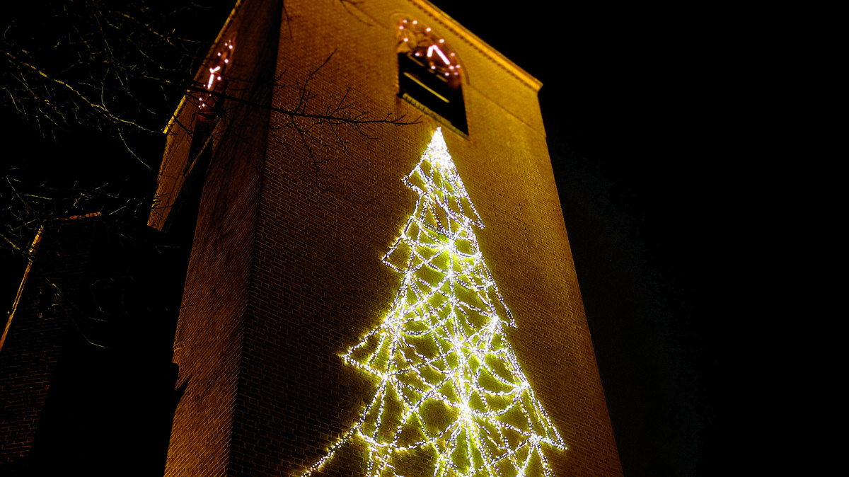 Verlichte kerk.jpg