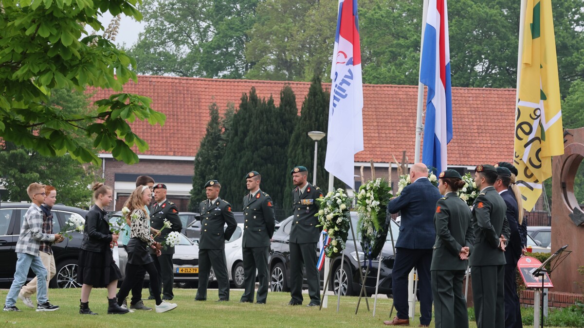 4-5-2026 gemeentelijke dodenherdenking (15).JPG