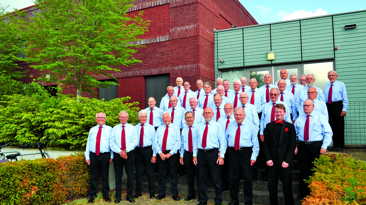 Denekamps Mannenkoor.JPG